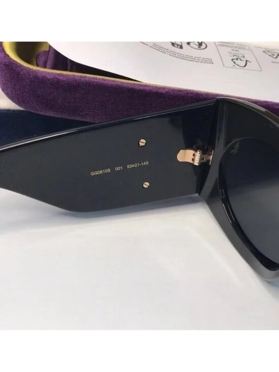 New- ? Original  Gucci GG0810S 001 Oval Quilted Thick Rim sunglasse main image 7